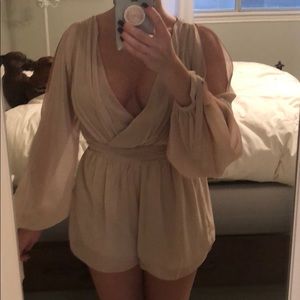 Lipstick London bell sleeve romper